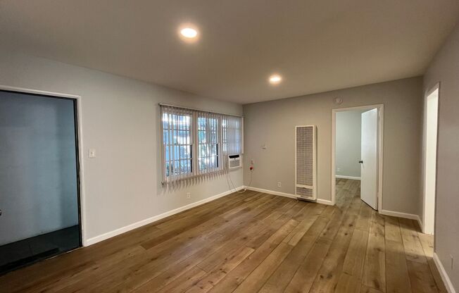 1 bed, 1 bath, 600 sqft, $1,598, Unit 04