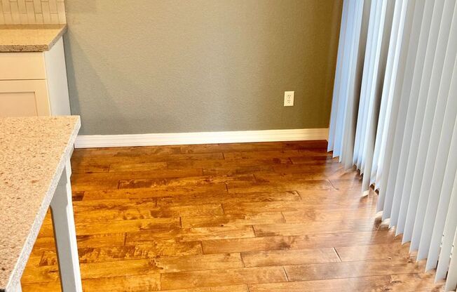 Lovely 3 Bedroom, 2.5 Bathroom Townhome