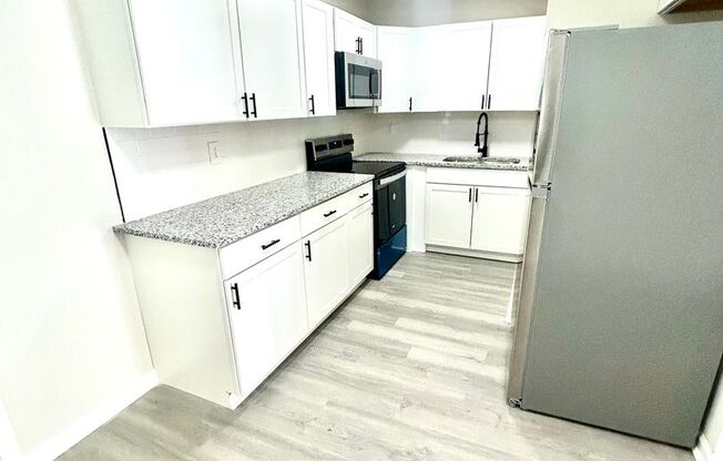 1 bed, 1 bath, 600 sqft, $875, Unit 4634