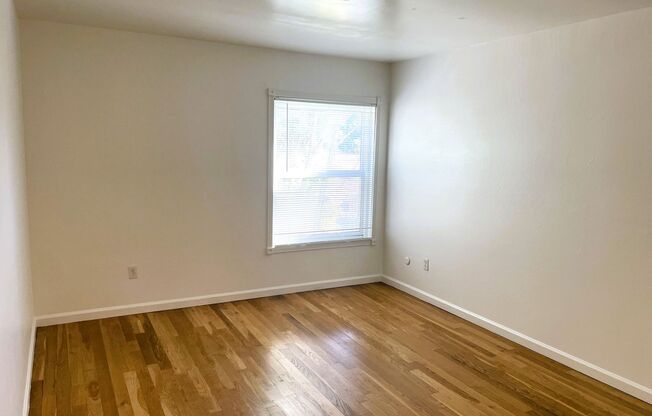 1 bed, 1 bath, $2,095