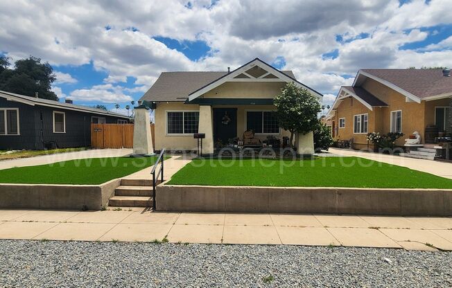 2 Bedroom, 1 bathroom