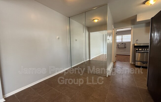 39 KING ARTHUR CT