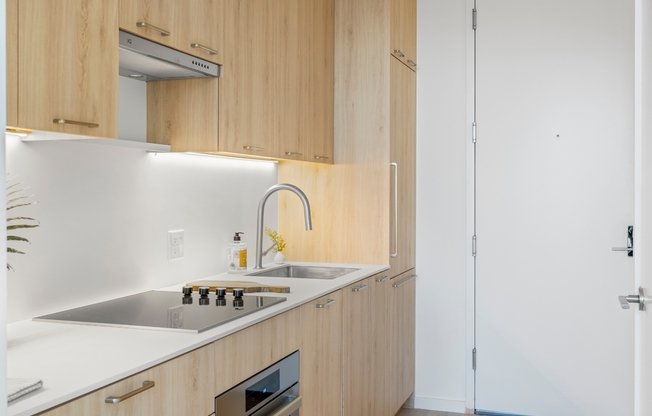 Studio, 1 bath, $3,595, Unit 26-F