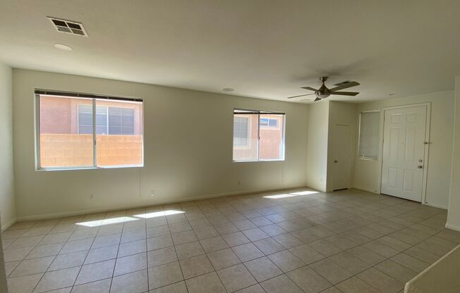 RARE SINGLE STORY IN SUMMERLIN! 3 bed, 2 bath.