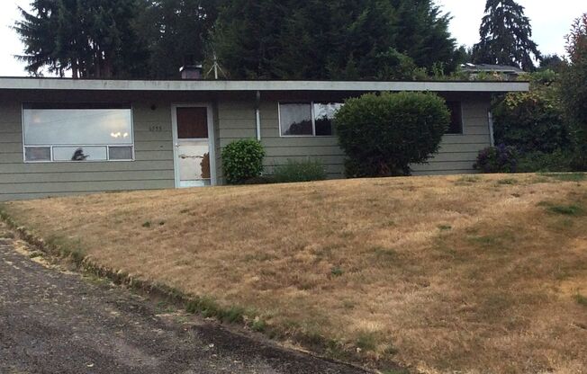 3 BDRM/1 BATH RAMBLER WITH PARTIAL SOUND VIEW!