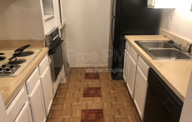 1 bed, 1 bath, 730 sqft, $845, Unit 1216