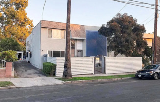 Bright and airy 2-bedroom 1-bath in El Sereno