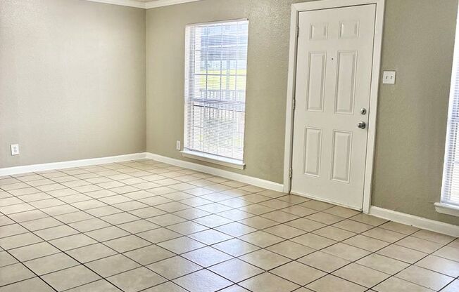 2 beds, 1 bath, 953 sqft, $1,349, Unit 567