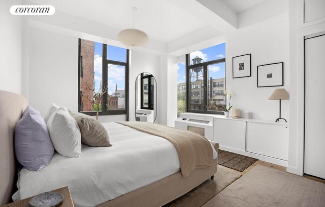 122 W ST