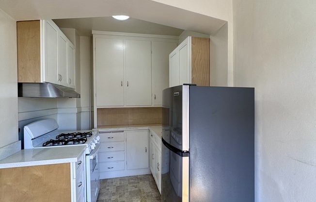 405 6th Ave