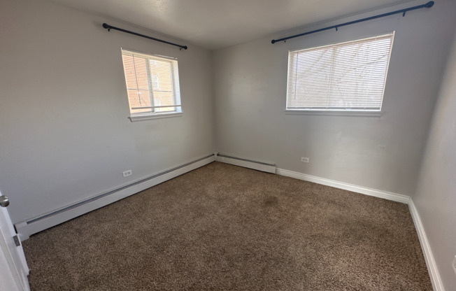 2 beds, 1 bath, 800 sqft, $1,101, Unit 9