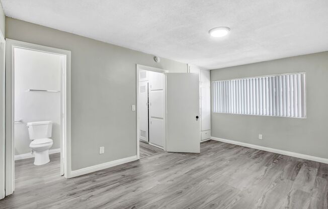1 bed, 1 bath, 700 sqft, $1,500, Unit A-03