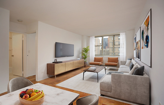 1 bed, 1 bath, $4,950, Unit 5C