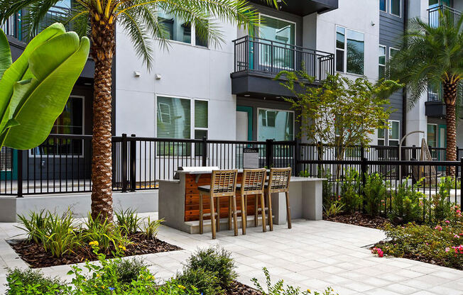 Courtyard Garden Space at Berkshire Winter Park, Winter Park, Florida