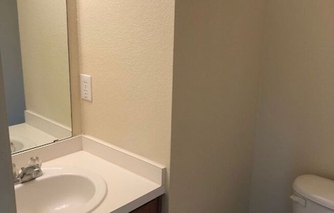 Spacious 4 bedroom house with fenced yard