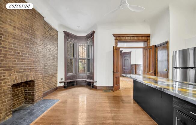 300 CLINTON AVE