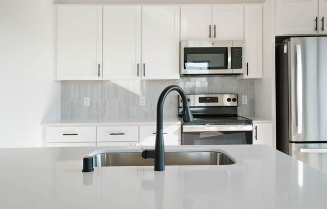 2 beds, 2 baths, 1,027 sqft, $2,550, Unit 501