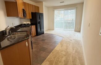 1 Bed/ 1 Bath Condo for Rent at Park Blvd. East!