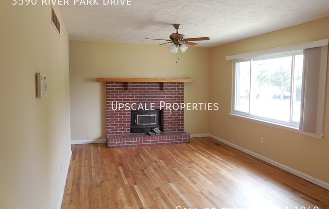 3590 RIV PARK DR