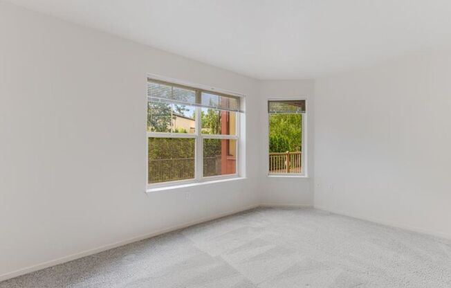 2 beds, 2 baths, 1,100 sqft, $1,695, Unit 23