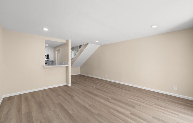 2 beds, 2 baths, 1,100 sqft, $2,500, Unit 116