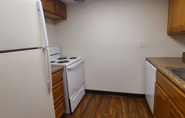 2 beds, 1 bath, 1 sqft, $1,075, Unit GOV - 311