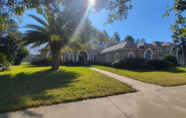 Eagle Landing Golf Course Luxury Home!