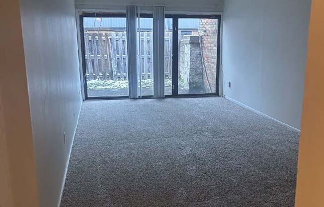 1 bed, 1 bath, 705 sqft, $955, Unit 5306A