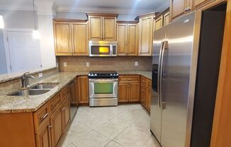 2 beds, 2 baths, 1,270 sqft, $1,865