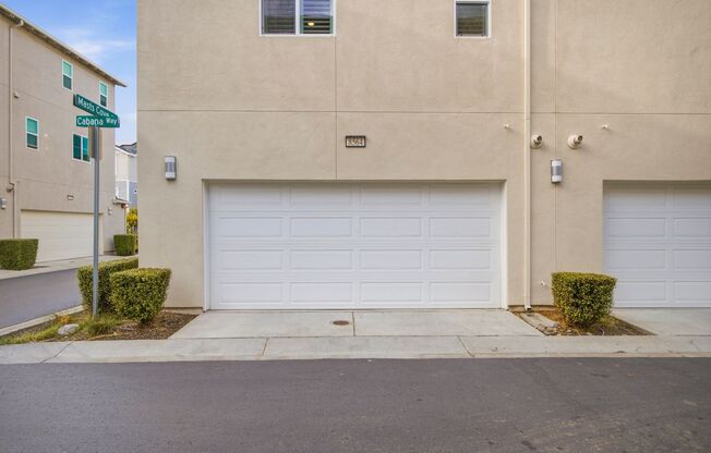 Corner Townhome with Private-Entry Suite