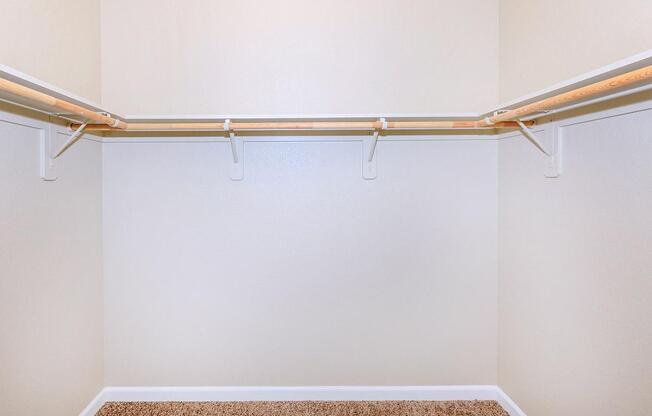 Boulder Creek has large walk-in closets