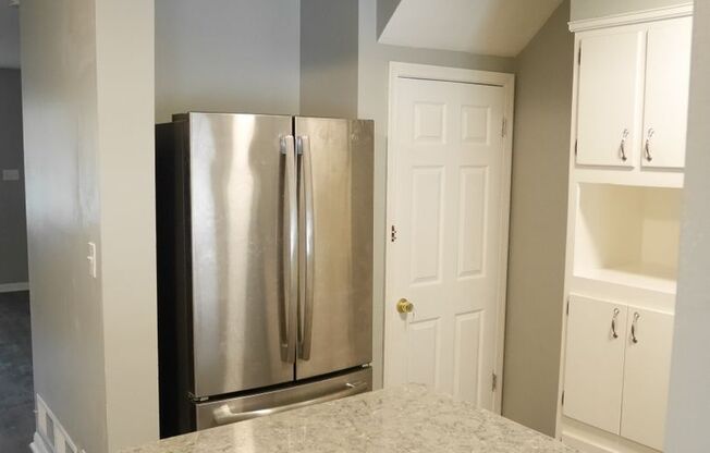 3 Bedroom Home-Middle River!
