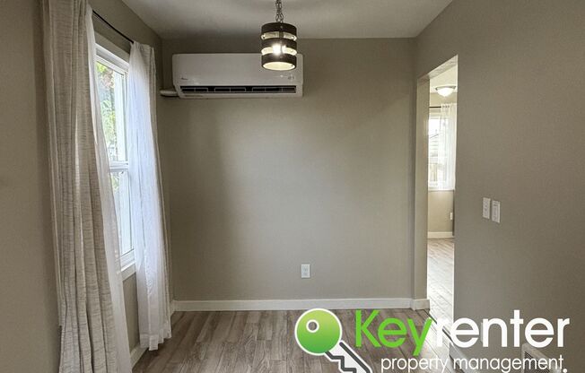 2 beds, 1 bath, $2,700