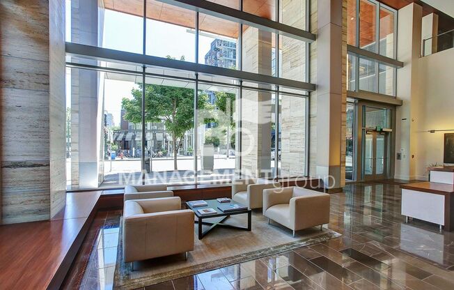The Metropolitan, Pearl District's only 3bedroom Condo! Two Parking Spaces. Open Floor Plan