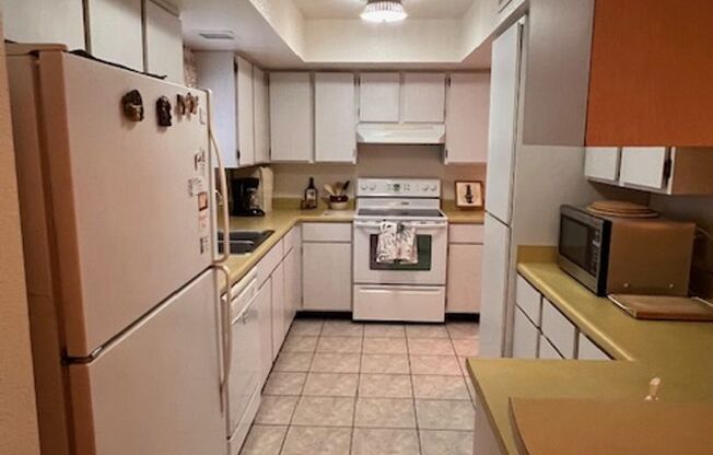 2 beds, 2 baths, $3,000