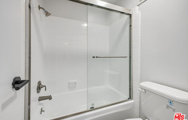 2 beds, 2 baths, 1,100 sqft, $3,345, Unit 101