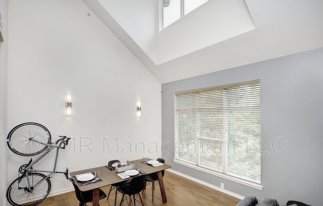 2125 Southend Dr