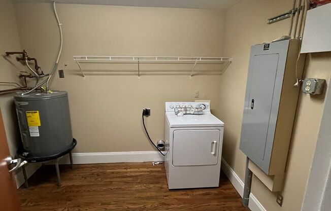 The Kessler Lofts - Parking Included!