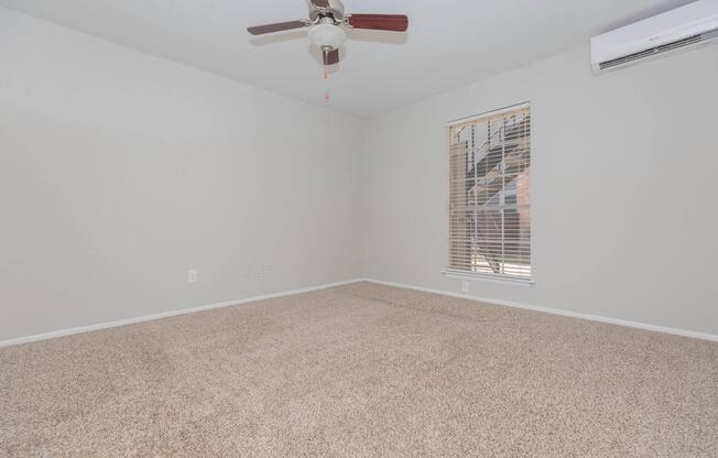 1 bed, 1 bath, 662 sqft, $999
