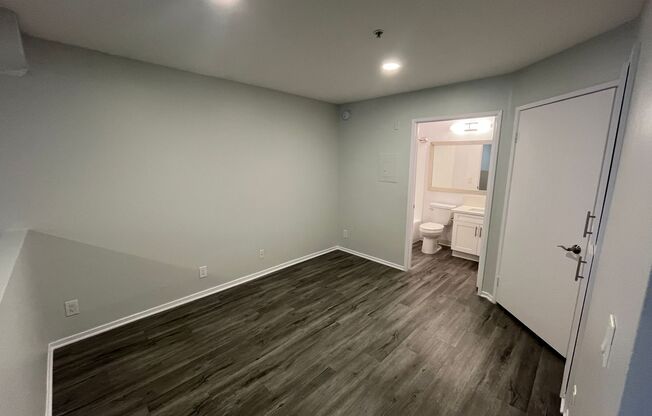 1 bed, 1 bath, 800 sqft, $2,198, Unit 110
