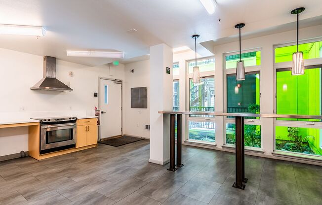 Studio, 1 bath, $775, Unit 217