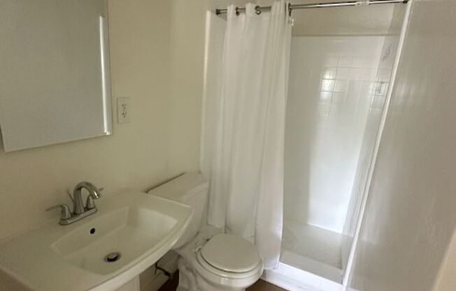 Studio, 1 bath, $1,840, Unit C