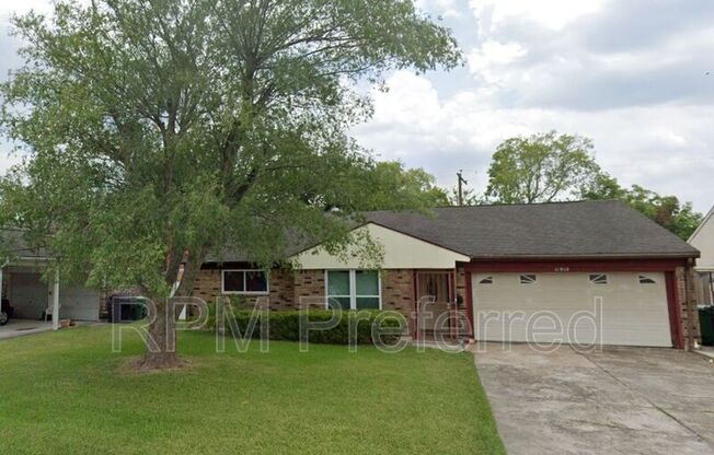 11910 HUNKLER DR