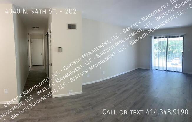 4340 N 94 ST