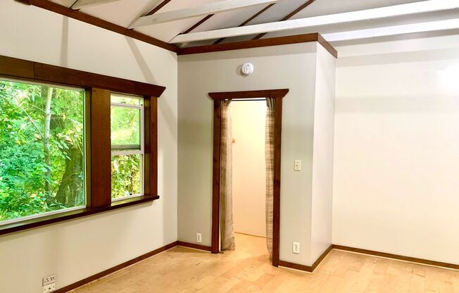 Super Cute Studio on Capitol Highway!