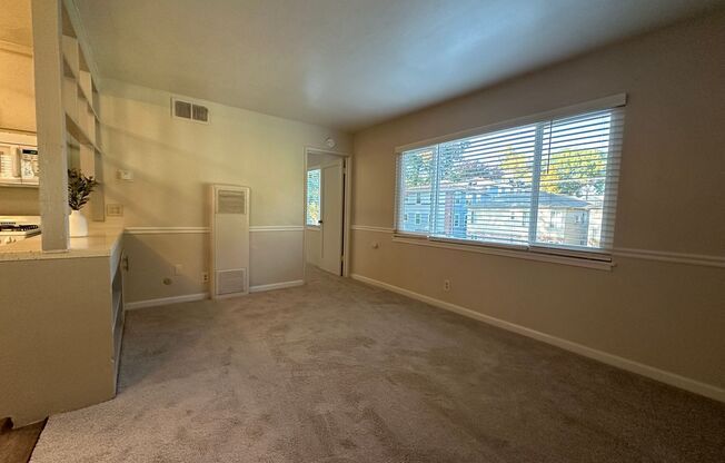 1 bed, 1 bath, $1,575, Unit 07