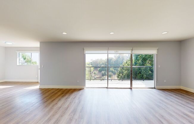 Beautifully Recently Remodeled House in Mount Washington Area of LA with Incredible Panoramic Views!