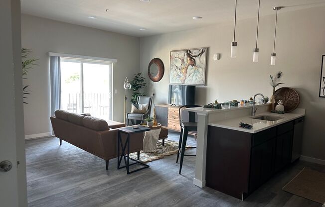 1 bed, 1 bath, 850 sqft, $1,515