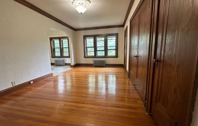 1628 Franklin