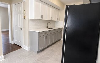 328 ROSEVILLE AVE